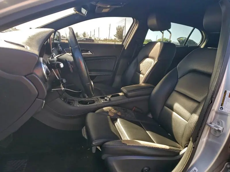 2016 MERCEDES-BENZ GLA 250  