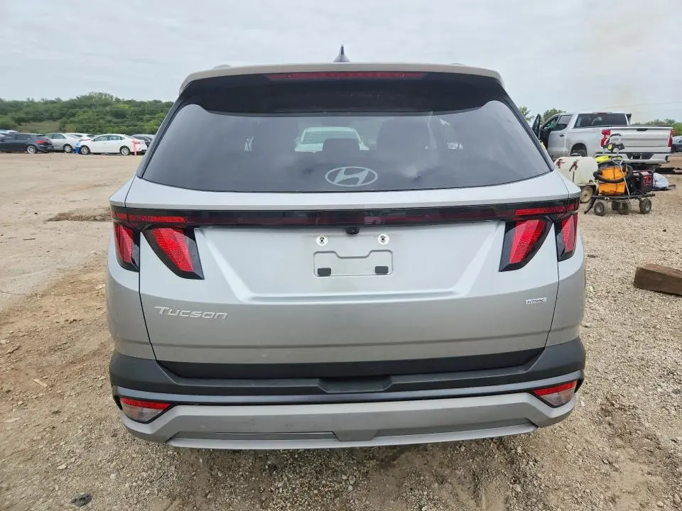 2025 HYUNDAI TUCSON SEL  