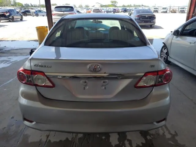 2013 TOYOTA COROLLA BASE  