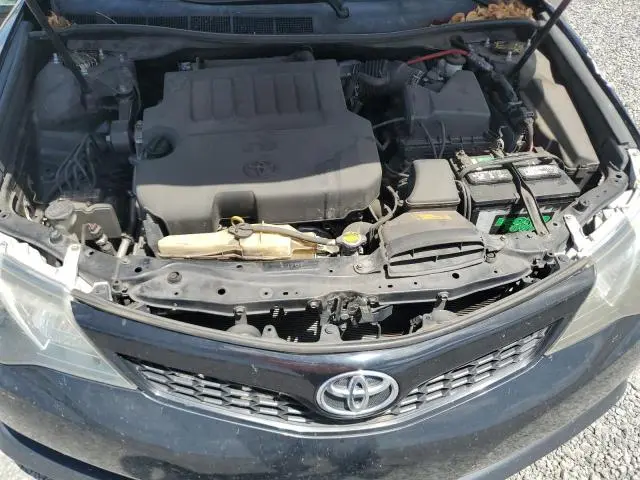 2013 TOYOTA CAMRY SE V6  