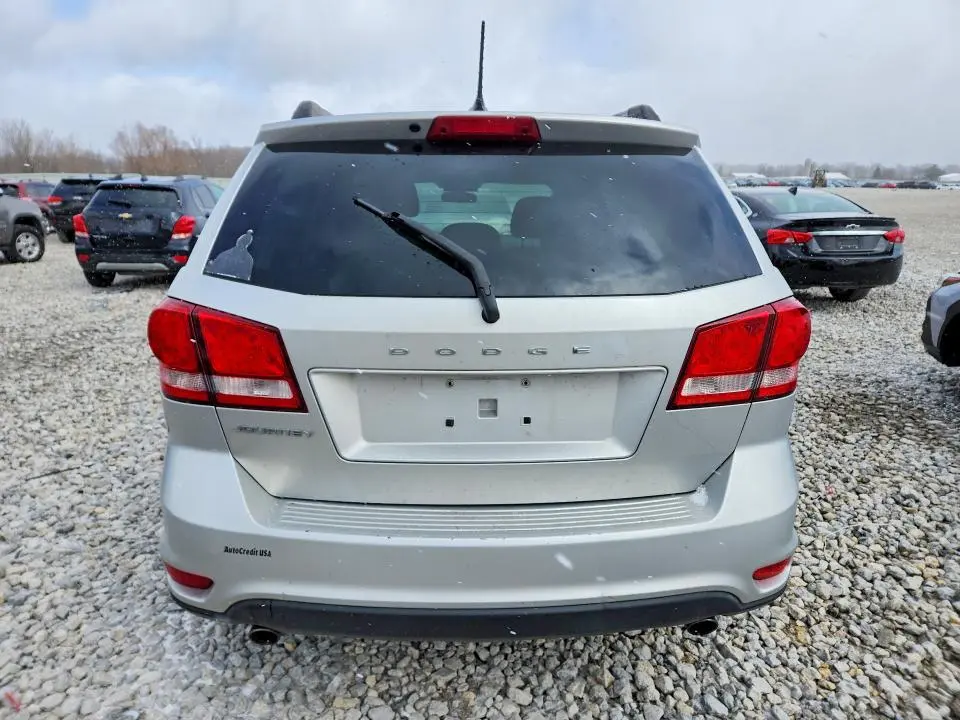 2011 DODGE JOURNEY MAINSTREET  