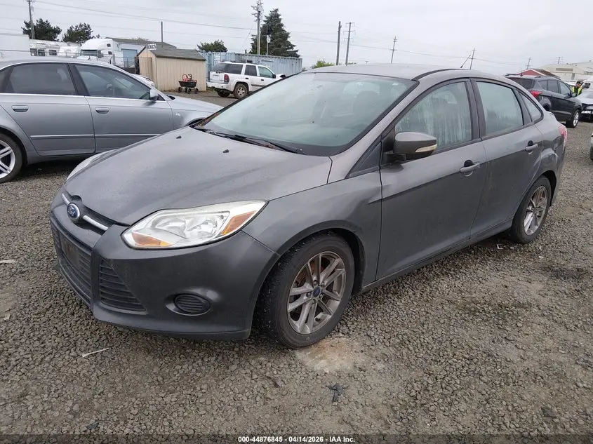 2014 FORD FOCUS SE