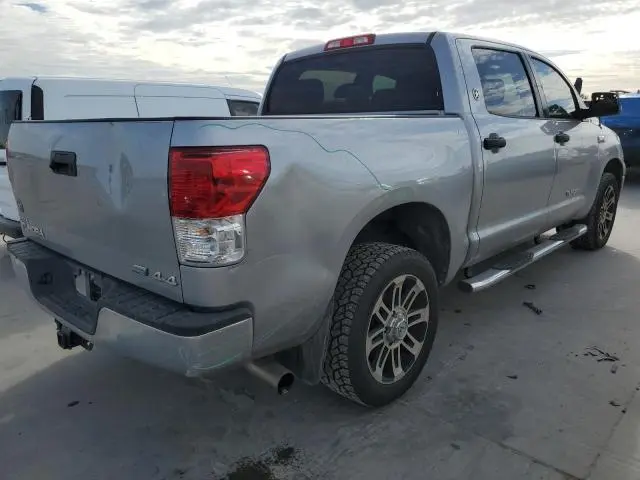 2013 TOYOTA TUNDRA CREWMAX SR5  