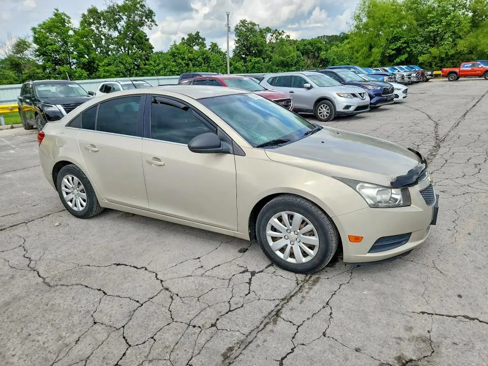 2012 CHEVROLET CRUZE LS  