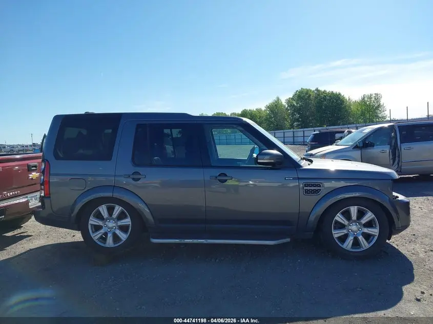 2016 LAND ROVER LR4  