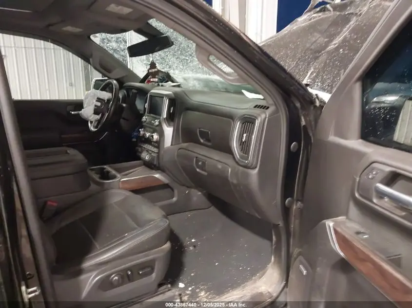 2021 GMC SIERRA 1500 4WD  SHORT BOX SLT