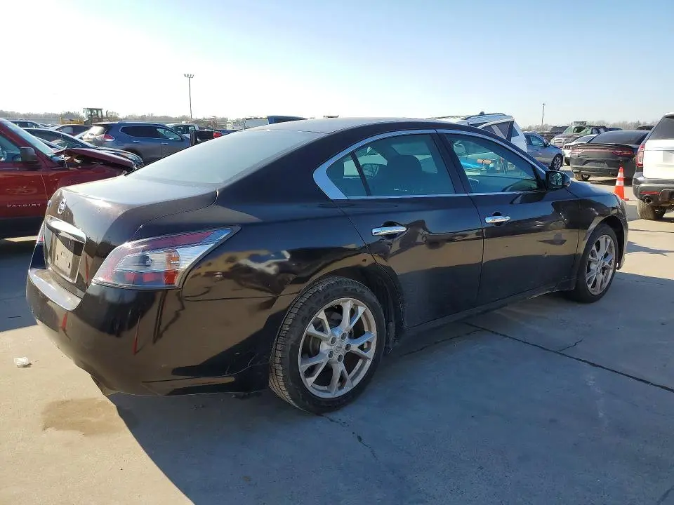 2012 NISSAN MAXIMA S  