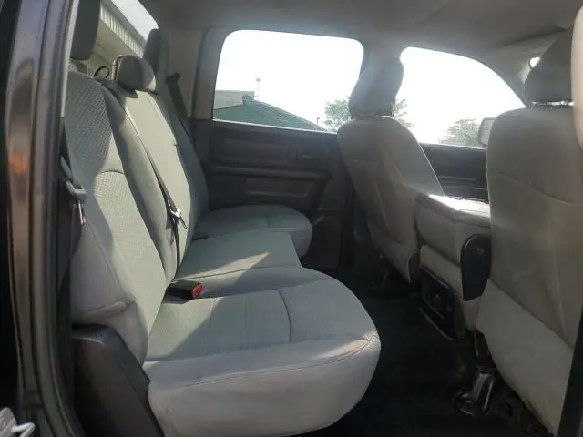 2014 RAM 1500 ST  