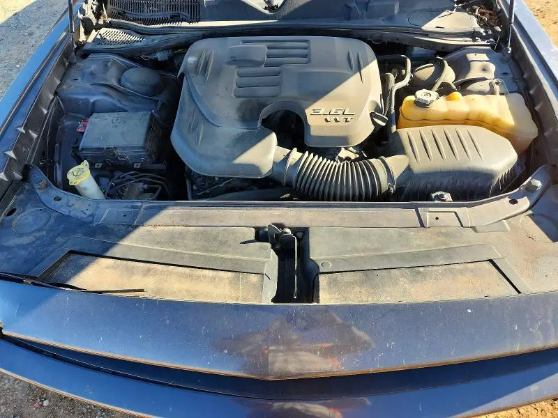 2015 DODGE CHALLENGER SXT  