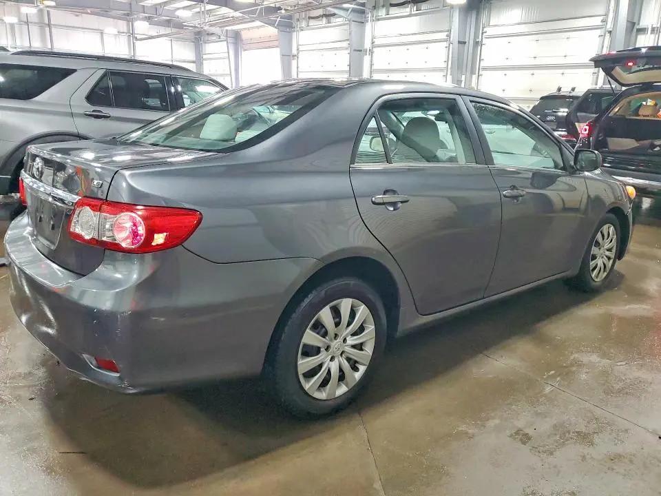 2013 TOYOTA COROLLA LE  