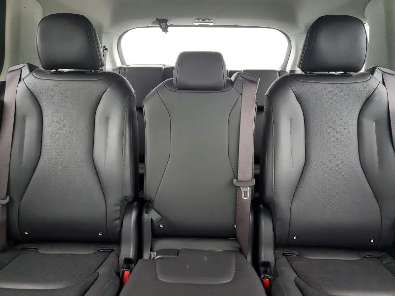 2024 KIA CARNIVAL SX  