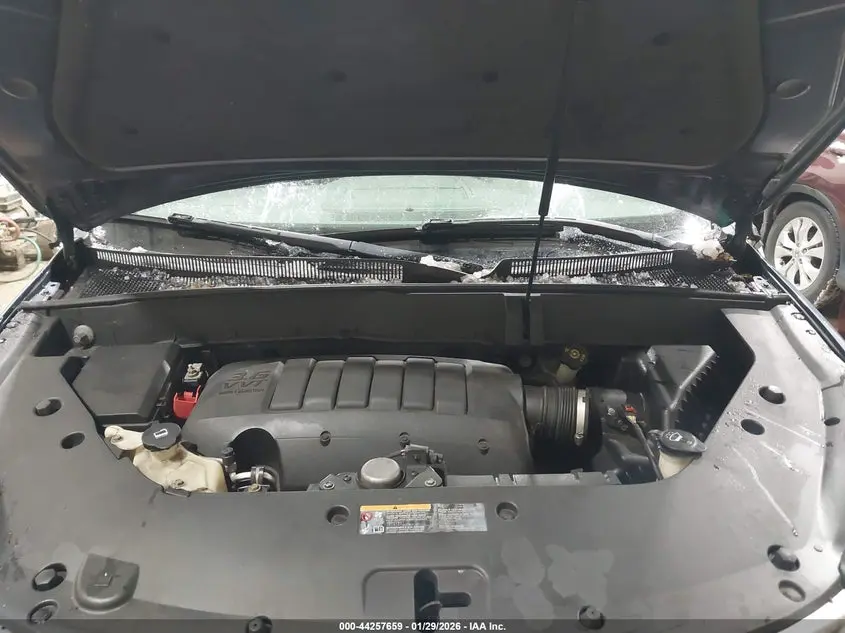 2014 CHEVROLET TRAVERSE LS