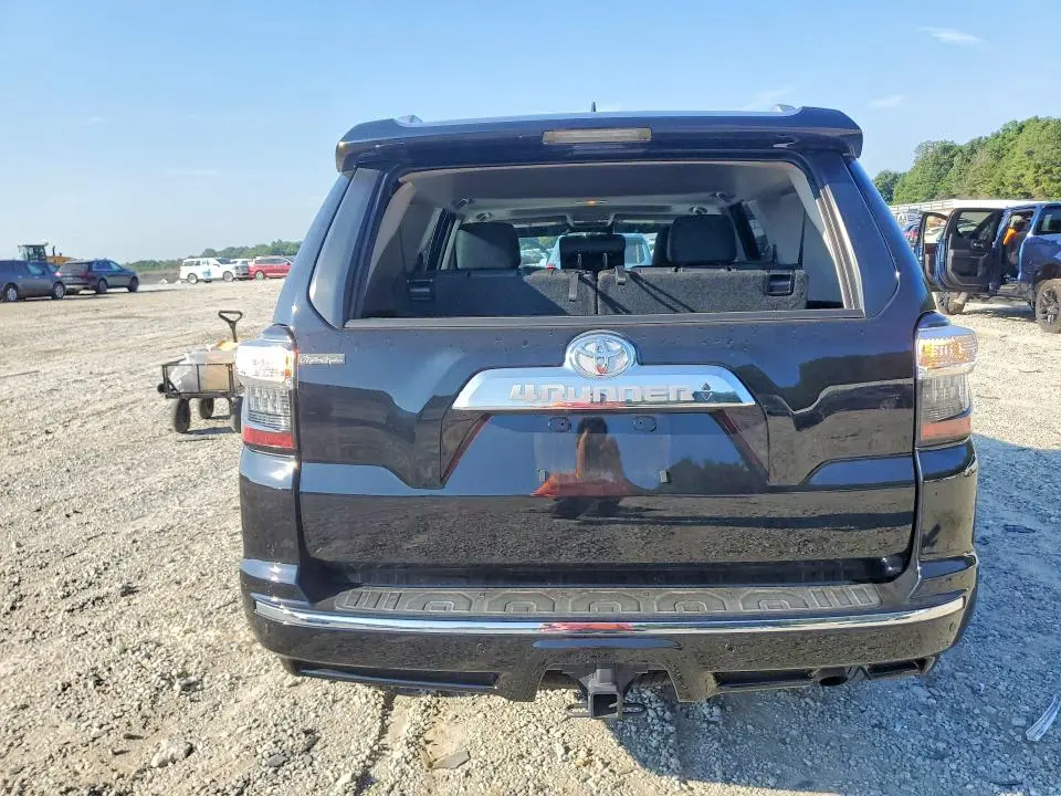 2022 TOYOTA 4RUNNER LIMITED  