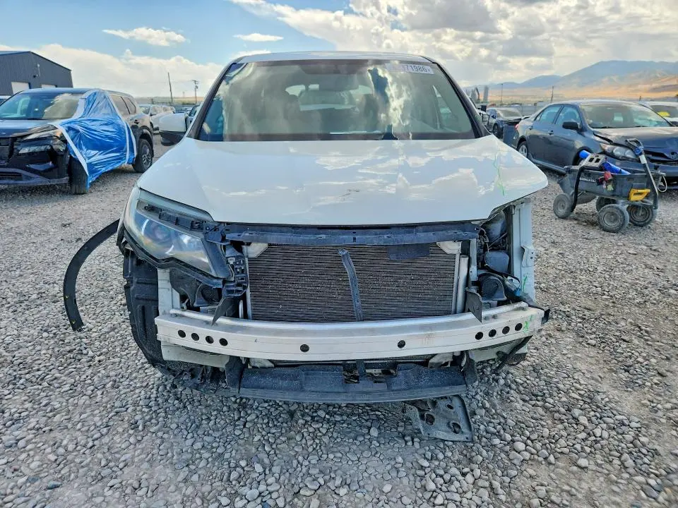 2017 HONDA PILOT EXL  