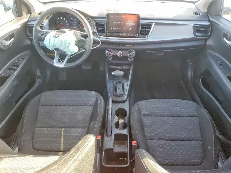 2021 KIA RIO LX  