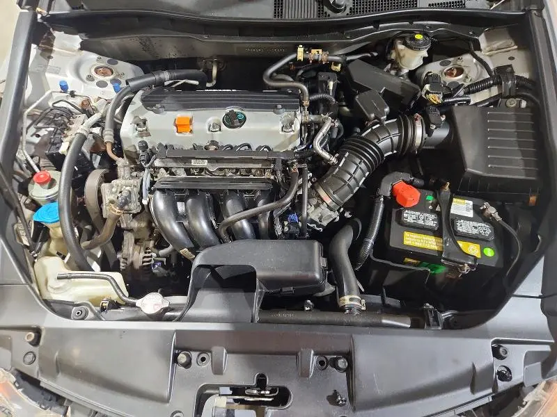 2010 HONDA ACCORD LX  