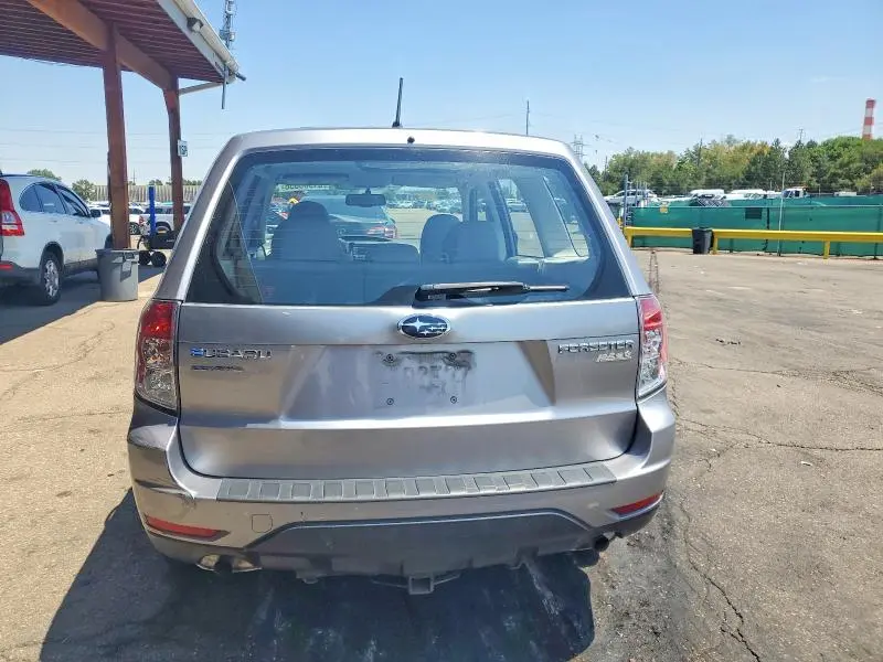 2010 SUBARU FORESTER 2.5X  