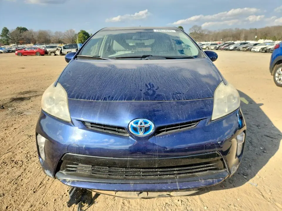 2013 TOYOTA PRIUS THREE  