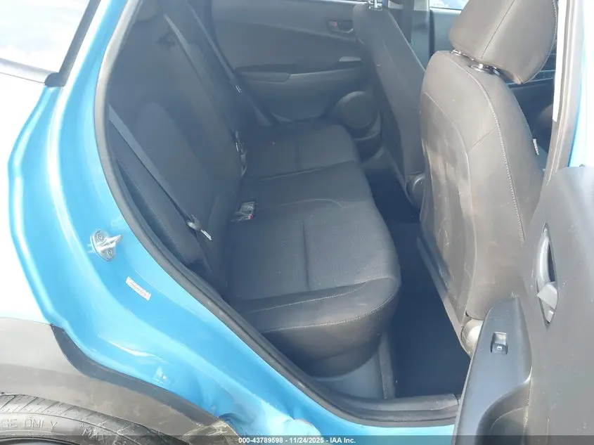 2022 HYUNDAI KONA SEL