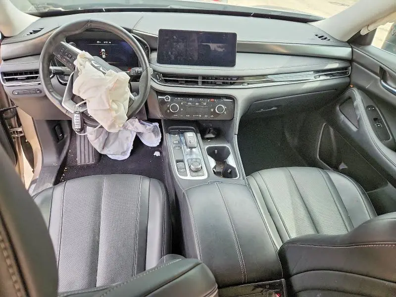 2022 INFINITI QX60 LUXE  