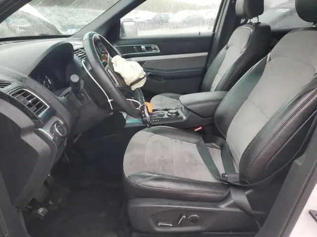 2017 FORD EXPLORER XLT  