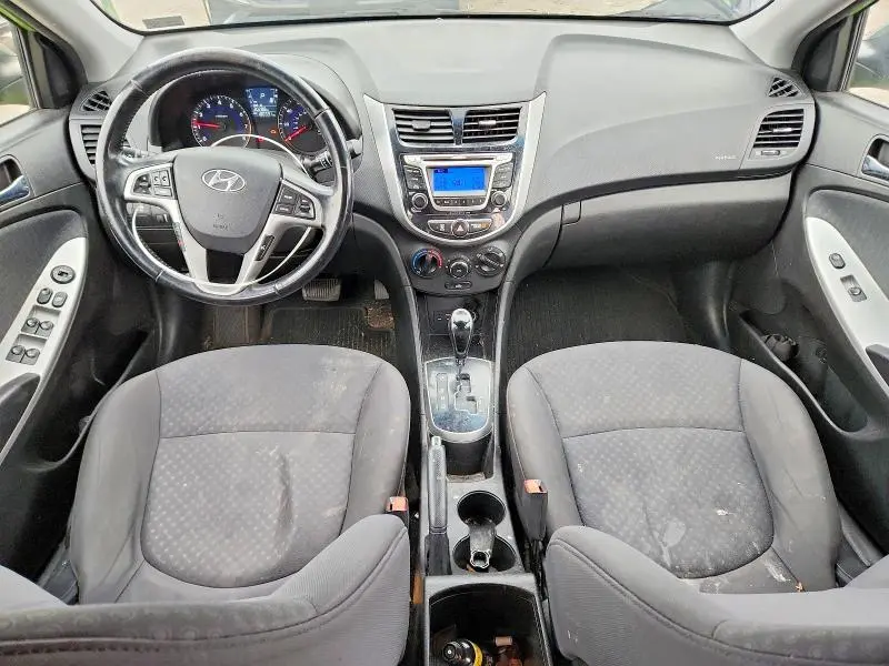 2014 HYUNDAI ACCENT SE  
