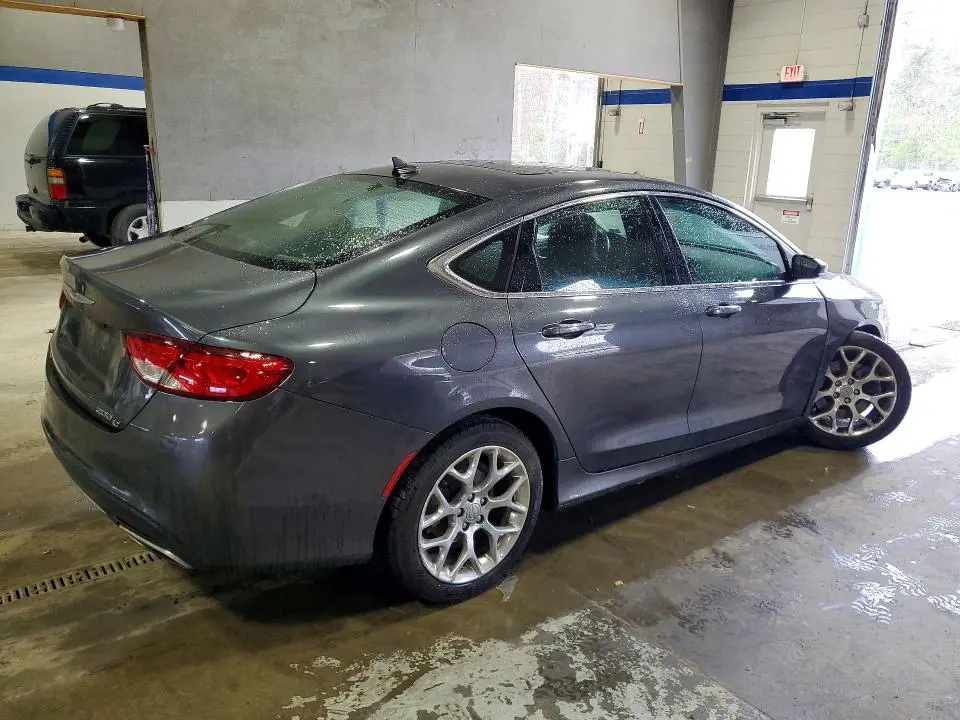 2016 CHRYSLER 200 C  