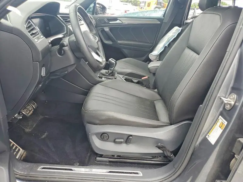 2023 VOLKSWAGEN TIGUAN SE R-LINE BLACK  