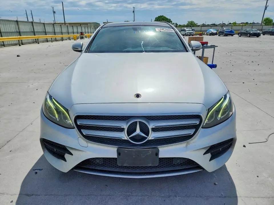 2017 MERCEDES-BENZ E 300  