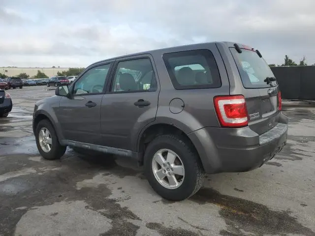 2010 FORD ESCAPE XLS  
