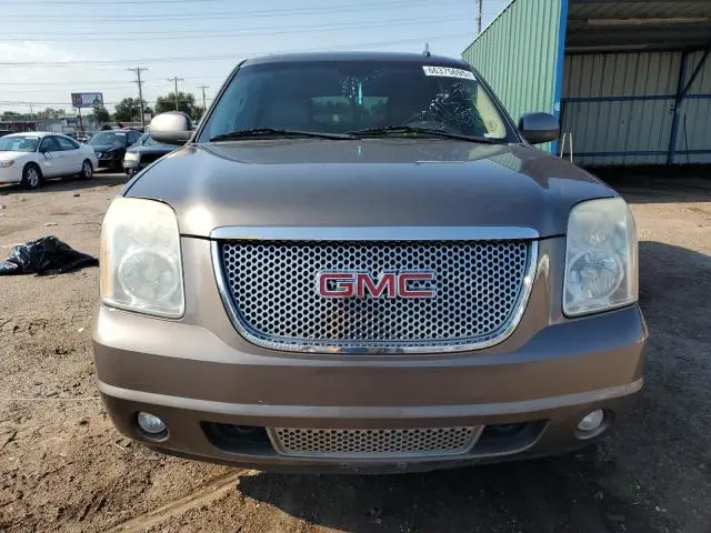 2011 GMC YUKON DENALI  