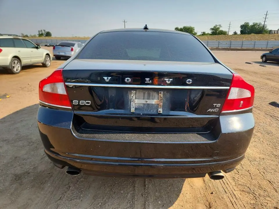 2010 VOLVO S80 T6  