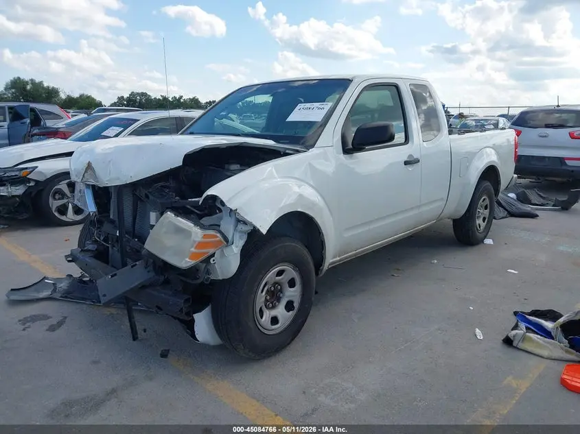 2013 NISSAN FRONTIER S