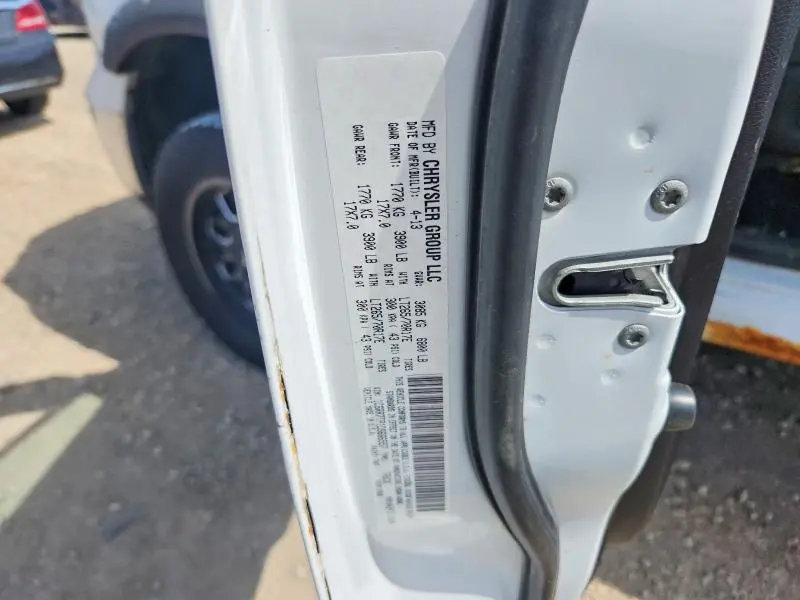2013 RAM 1500 SLT  