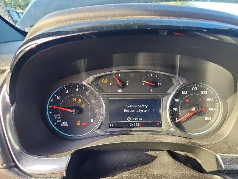 2023 CHEVROLET TRAVERSE LT  