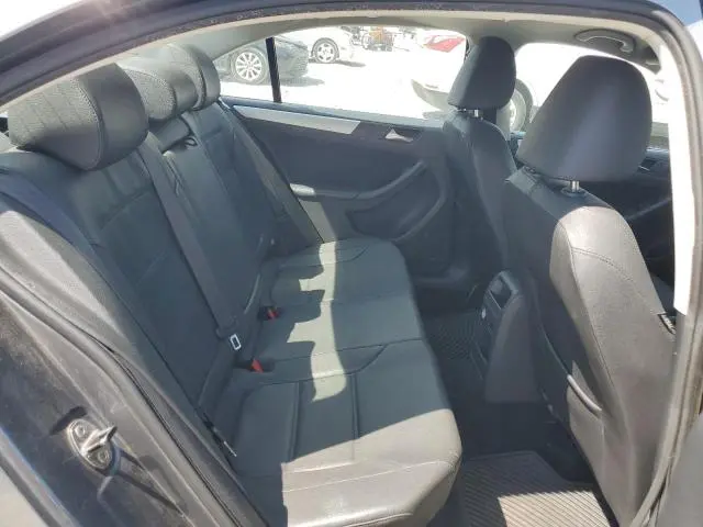 2012 VOLKSWAGEN JETTA SEL  