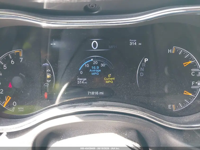 2019 JEEP GRAND CHEROKEE LAREDO E 4X4
