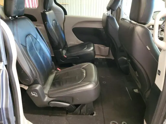 2017 CHRYSLER PACIFICA TOURING L  