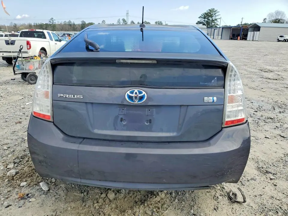 2011 TOYOTA PRIUS TWO  