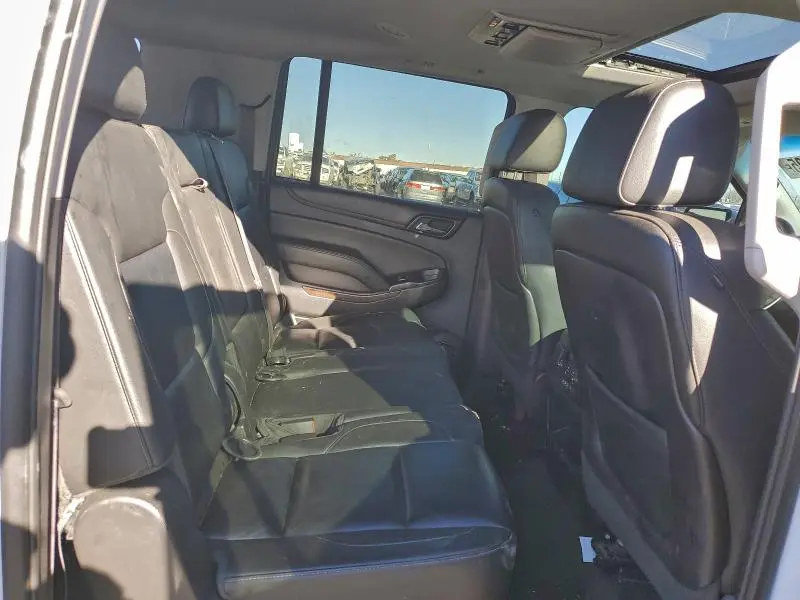 2015 CHEVROLET SUBURBAN K1500 LT  