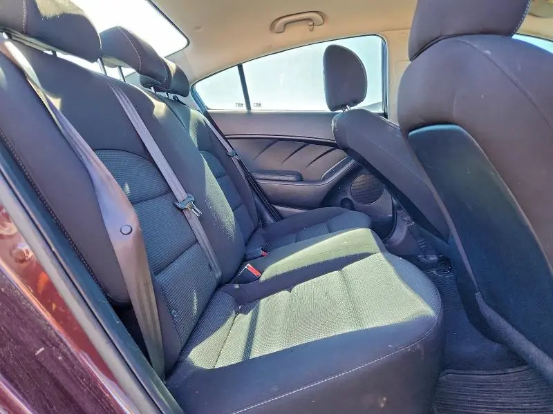 2017 KIA FORTE LX  