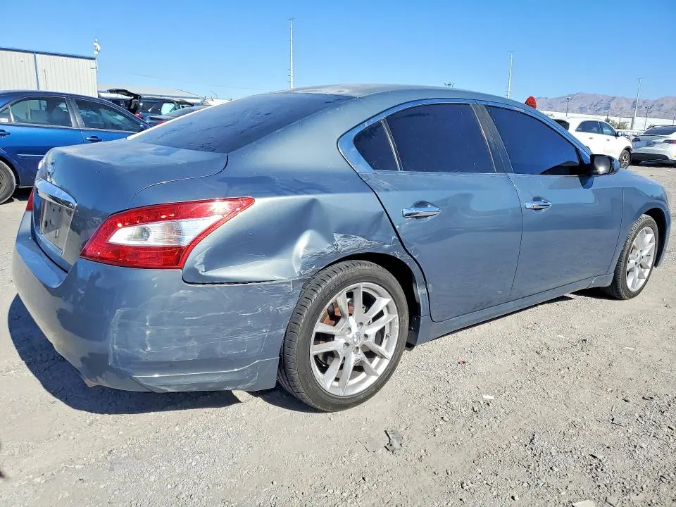 2010 NISSAN MAXIMA 3.5 S  