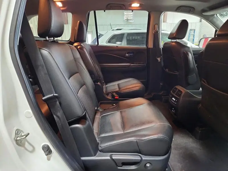 2020 HONDA PILOT ELITE  