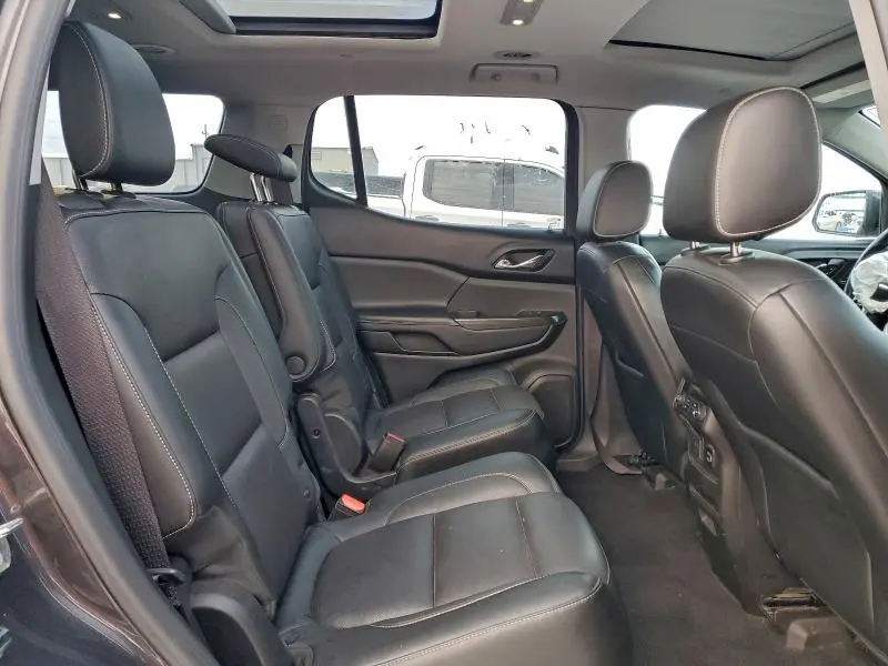 2018 GMC ACADIA SLT-2  