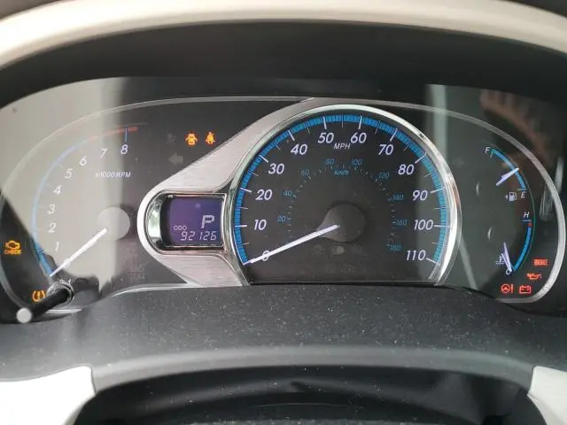 2012 TOYOTA SIENNA XLE  