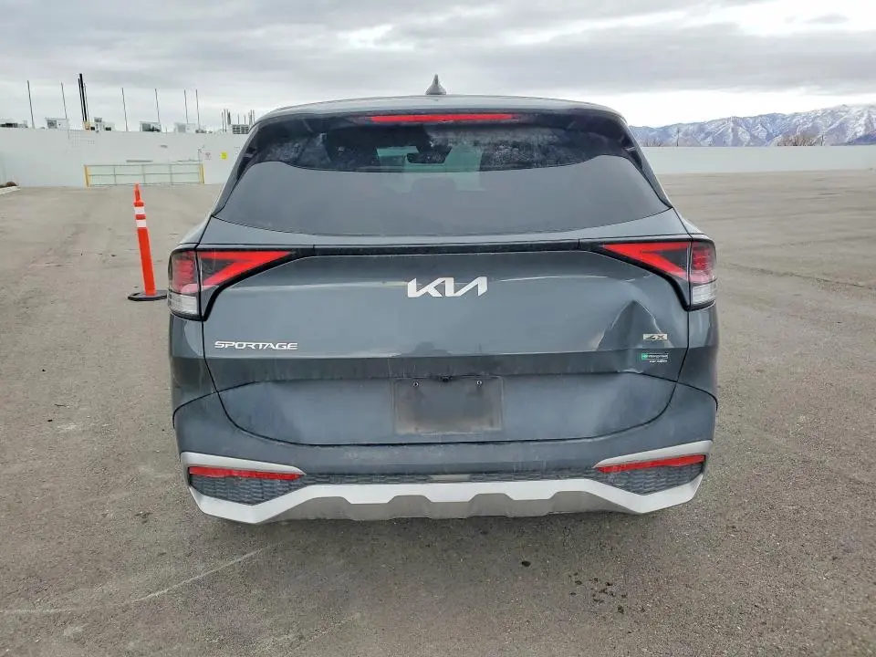 2024 KIA SPORTAGE LX  