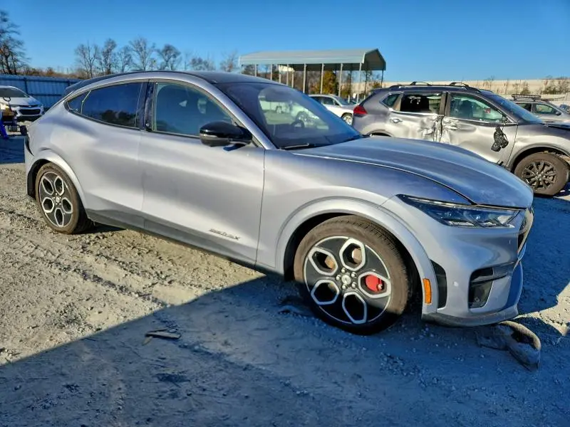2022 FORD MUSTANG MACH-E GT  