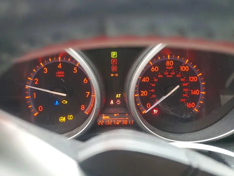 2011 MAZDA 3 S  