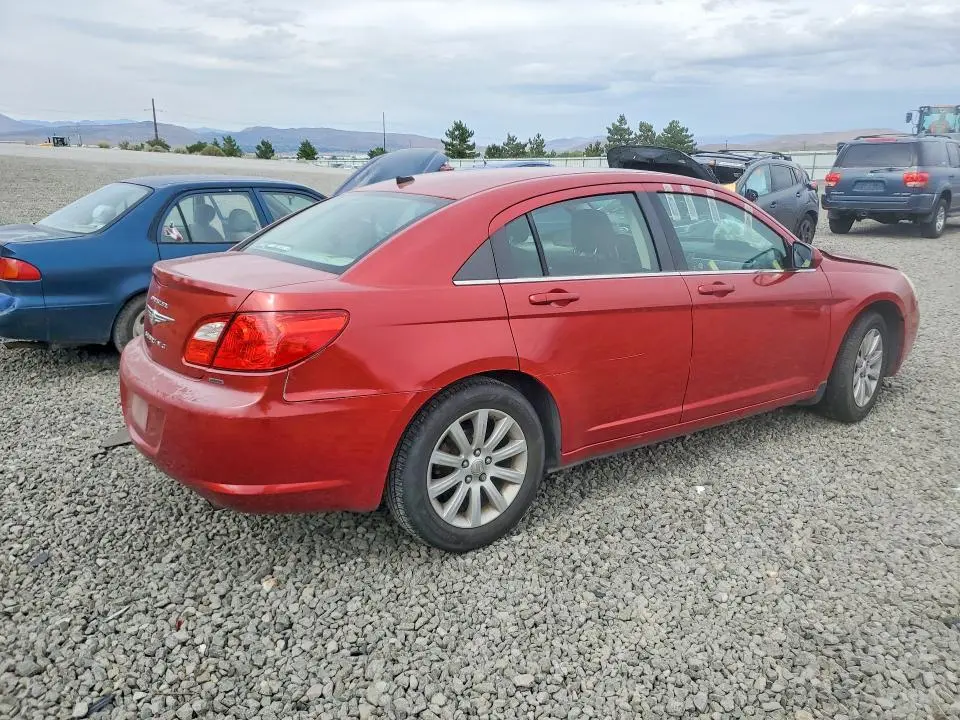 2010 CHRYSLER SEBRING LIMITED  