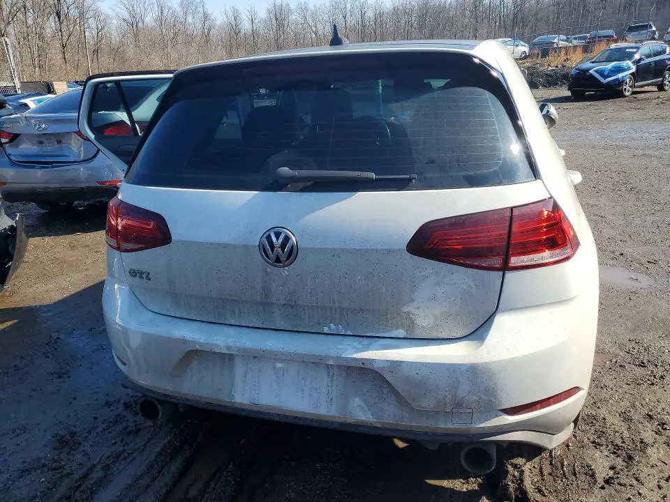 2018 VOLKSWAGEN GTI S  